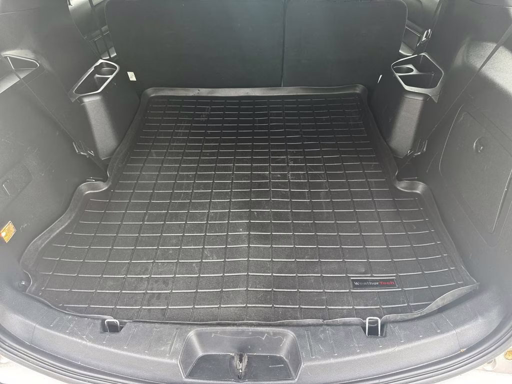 2019 Ingot Silver Ford Explorer XLT FWD SUV