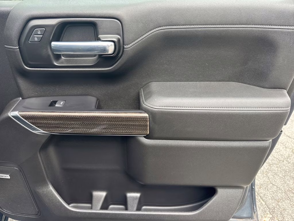 2021 Shadow Gray Metallic Chevrolet Silverado 1500 LT Trail Boss 4X4 Truck