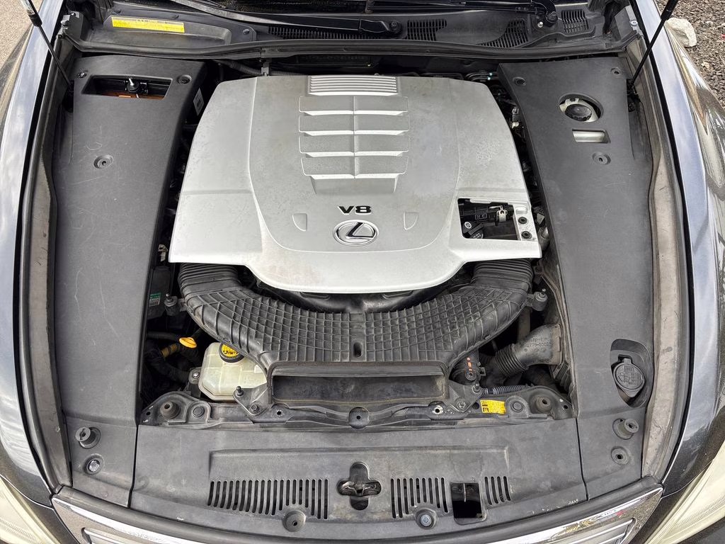 2007 Lexus LS 460 RWD Sedan