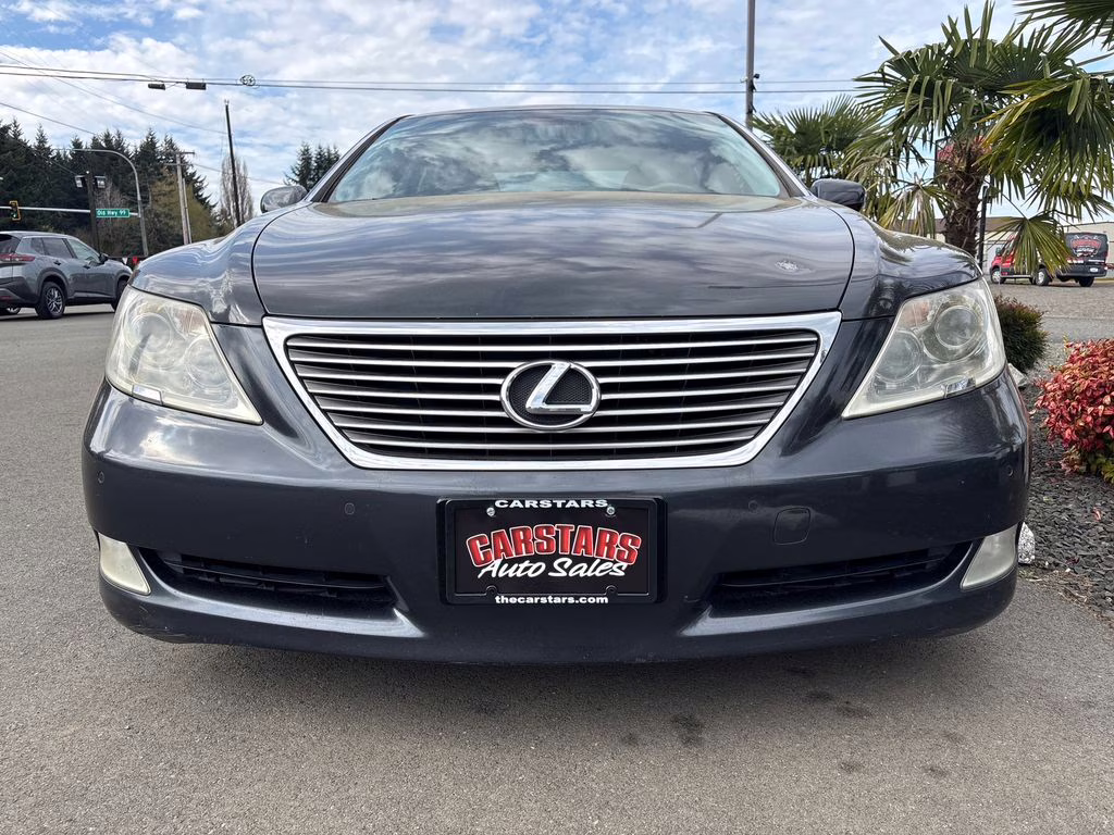 2007 Lexus LS 460 RWD Sedan