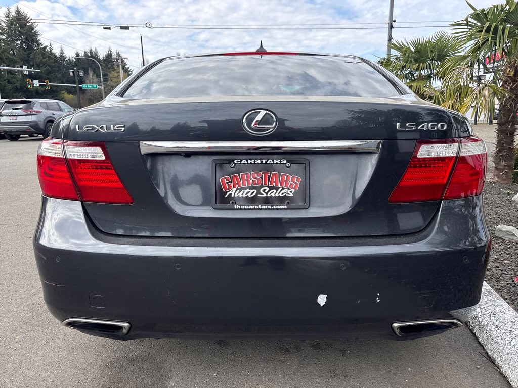 2007 Lexus LS 460 RWD Sedan