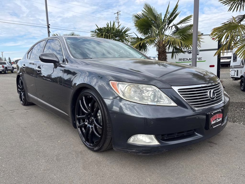 2007 Lexus LS 460 RWD Sedan