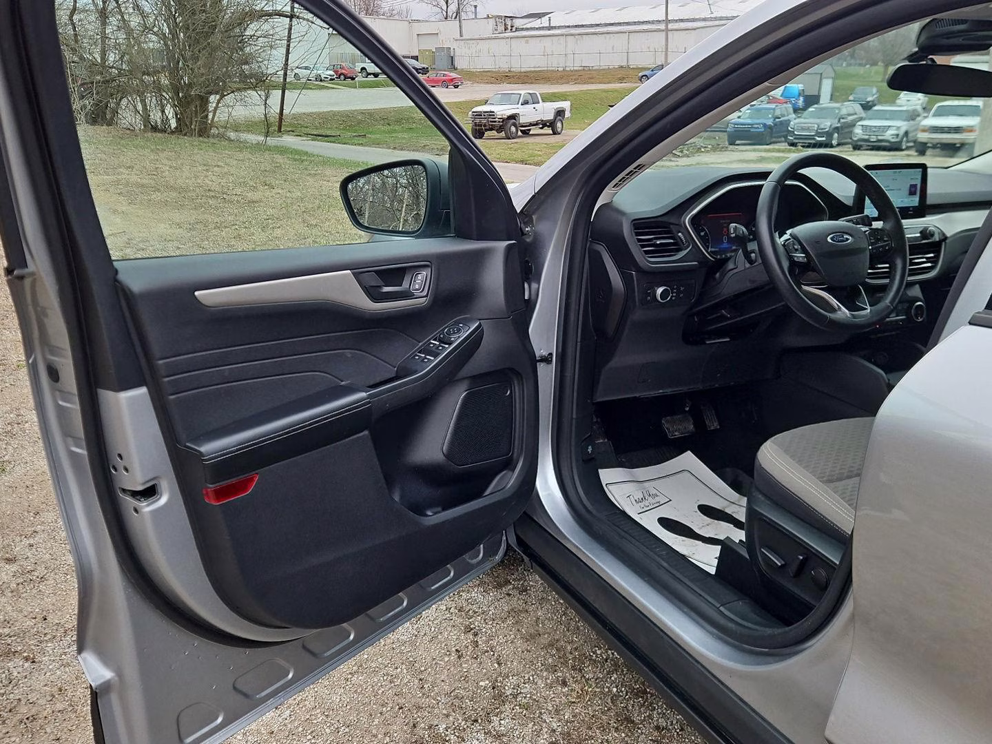 2022 Iconic Silver Ford Escape SE Hybrid AWD SUV