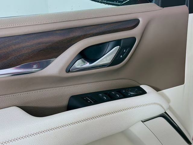 2023 Volcanic Red GMC Yukon Denali 4X4 SUV