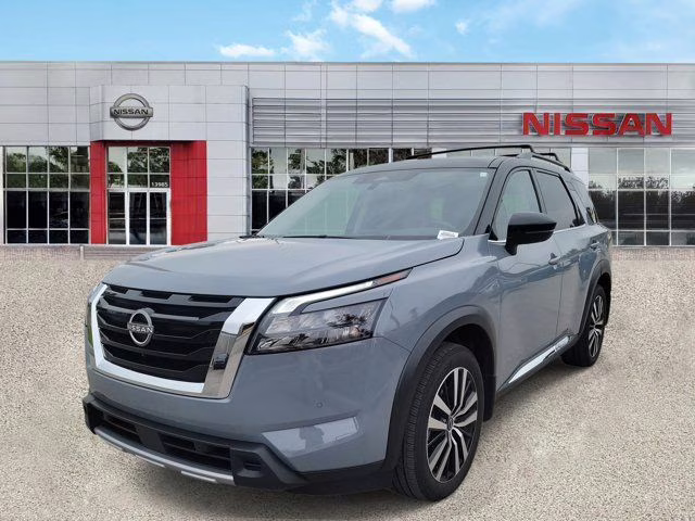 2025 Super Black Nissan Pathfinder Platinum FWD SUV