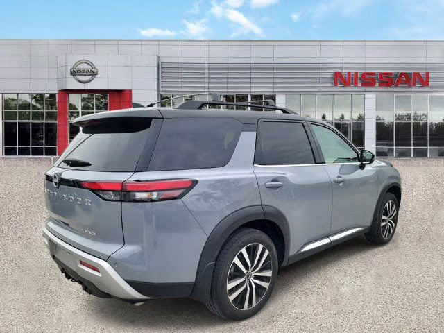2025 Super Black Nissan Pathfinder Platinum FWD SUV