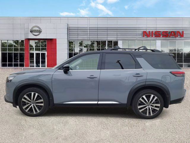 2025 Super Black Nissan Pathfinder Platinum FWD SUV