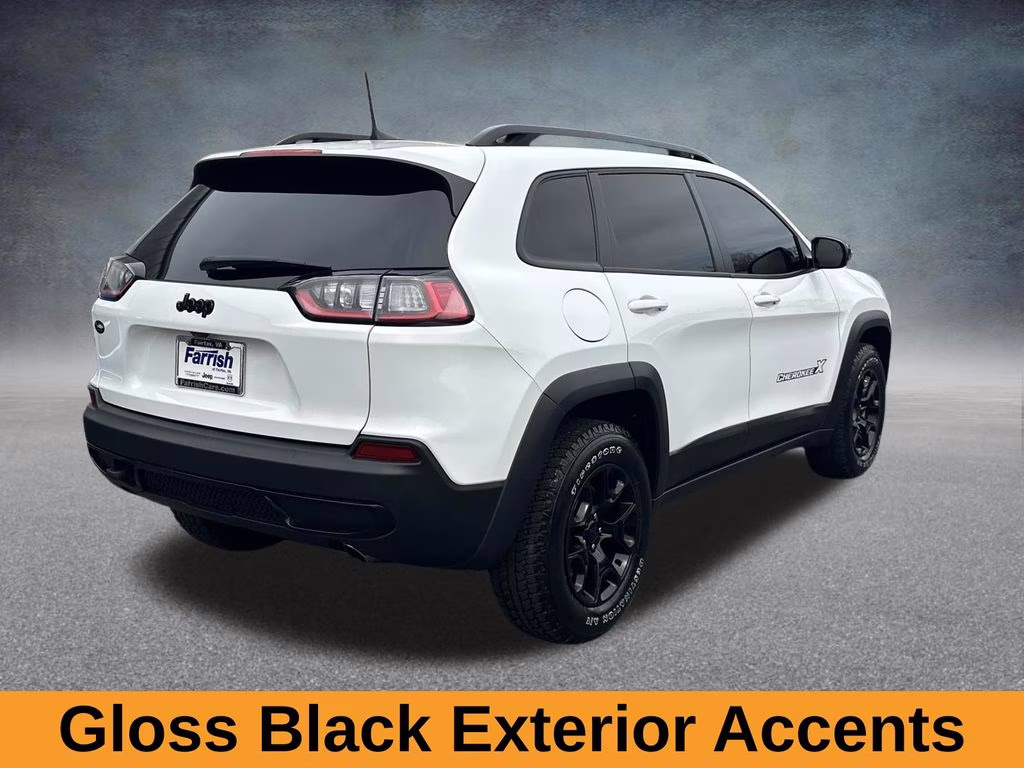 2022 Bright White Clearcoat Jeep Cherokee X 4X4 SUV