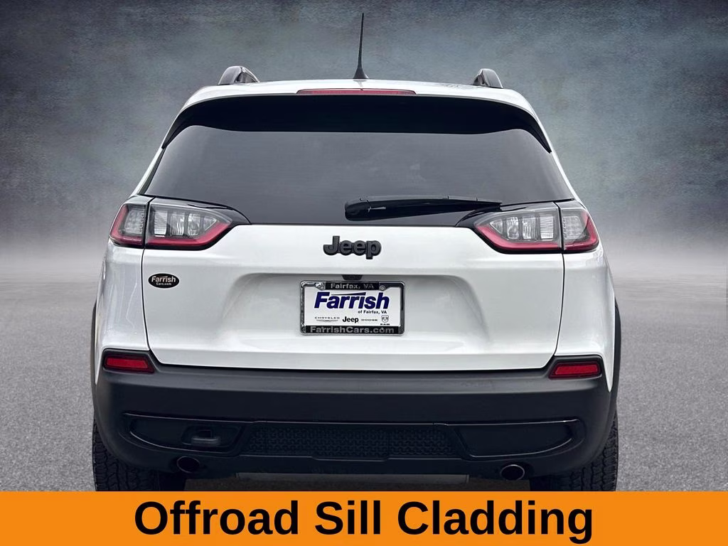 2022 Bright White Clearcoat Jeep Cherokee X 4X4 SUV
