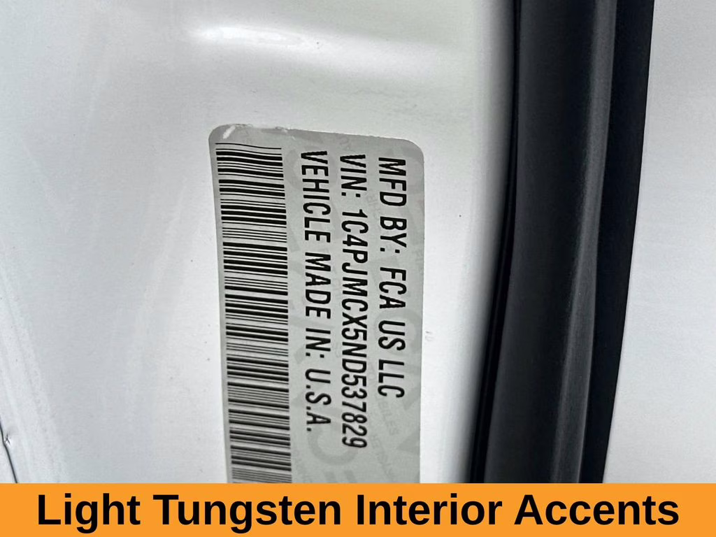 2022 Bright White Clearcoat Jeep Cherokee X 4X4 SUV