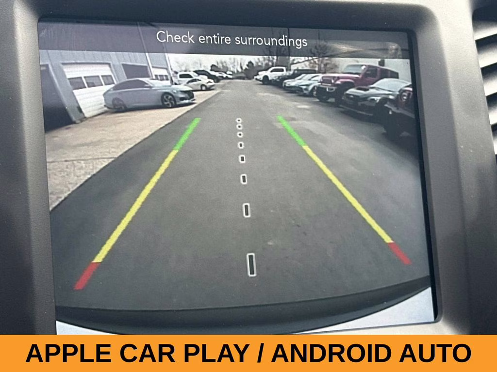 2022 Bright White Clearcoat Jeep Cherokee X 4X4 SUV