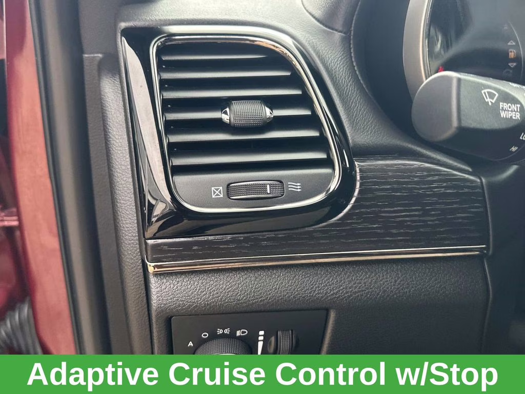 2020 Velvet Red Pearlcoat Jeep Grand Cherokee High Altitude 4X4 SUV