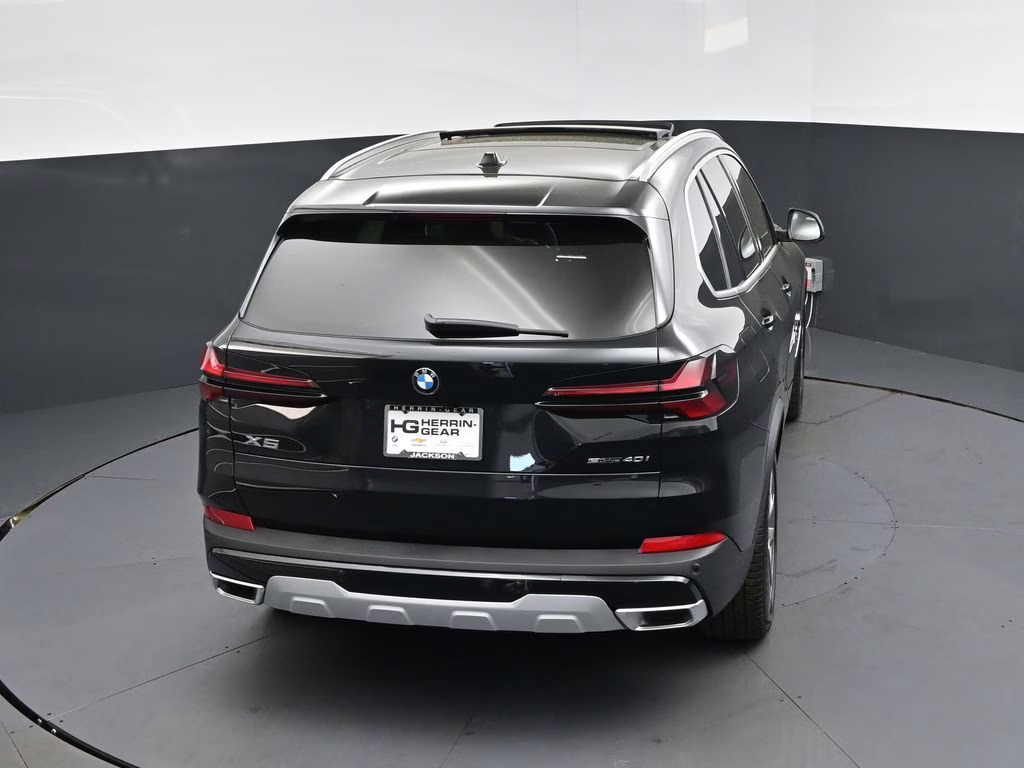 2026 Black Sapphire Metallic BMW X5 sDrive40i RWD SUV