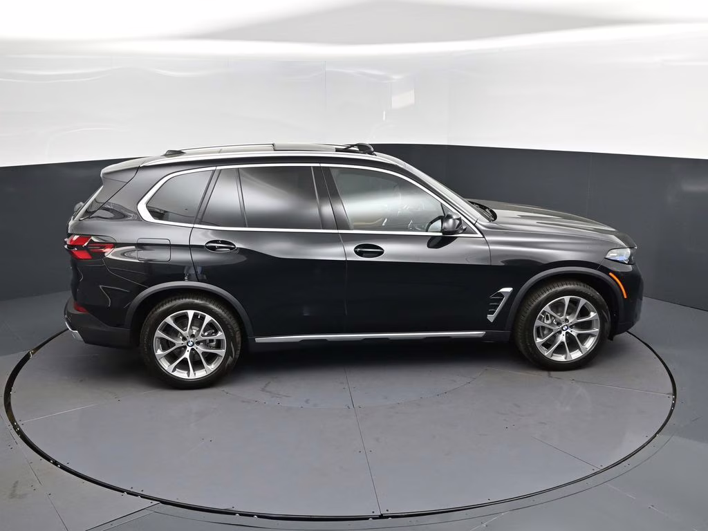 2026 Black Sapphire Metallic BMW X5 sDrive40i RWD SUV