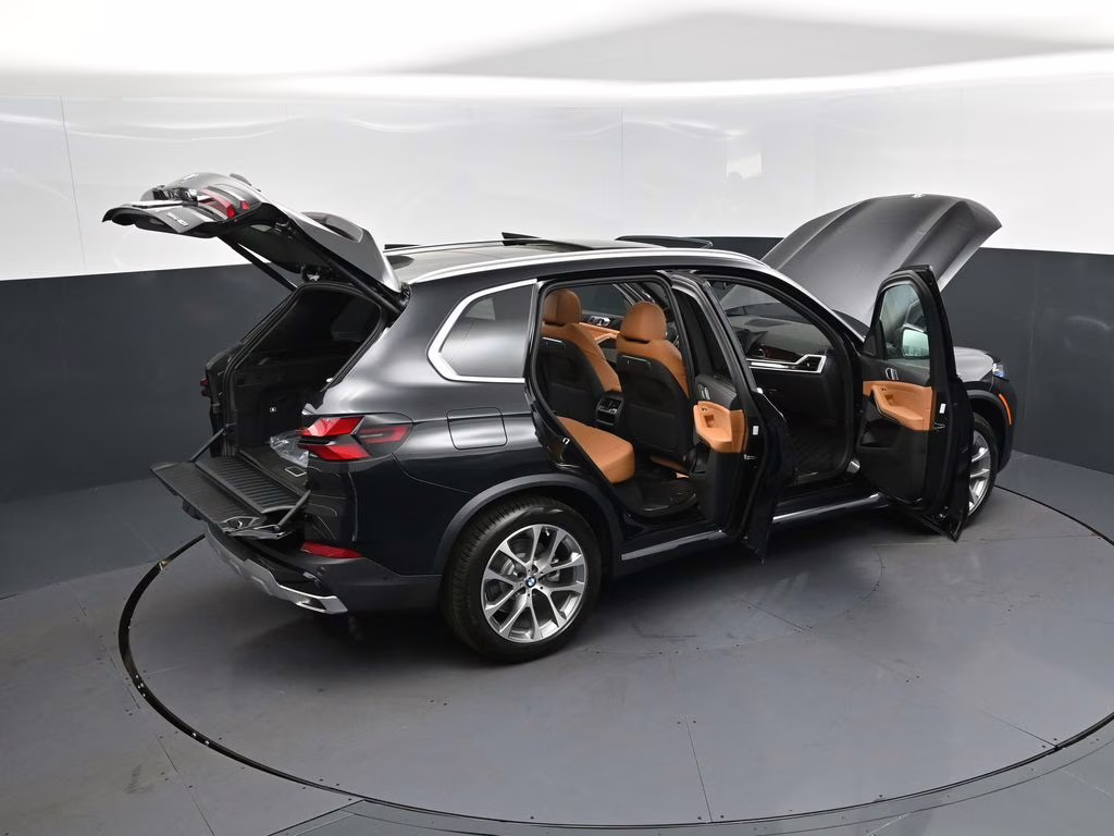 2026 Black Sapphire Metallic BMW X5 sDrive40i RWD SUV