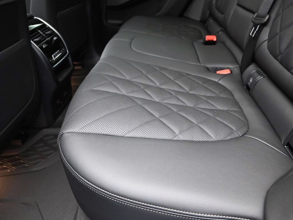 2026 Carbon Black Metallic BMW X5 sDrive40i RWD SUV