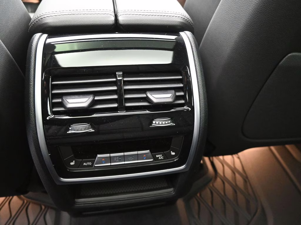2026 Carbon Black Metallic BMW X5 sDrive40i RWD SUV