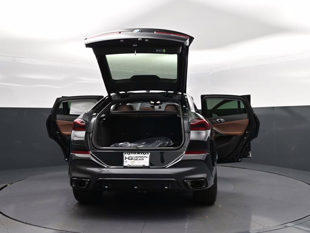 2026 Black Sapphire Metallic BMW X6 xDrive40i AWD SUV