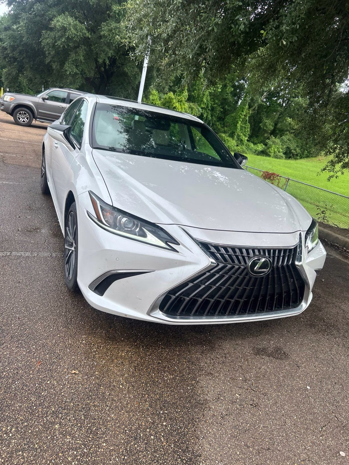 2025 White Pearl Lexus ES 350 FWD Sedan