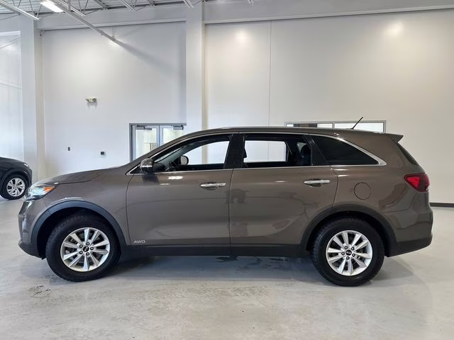 2019 Dragon Brown Kia Sorento LX AWD SUV
