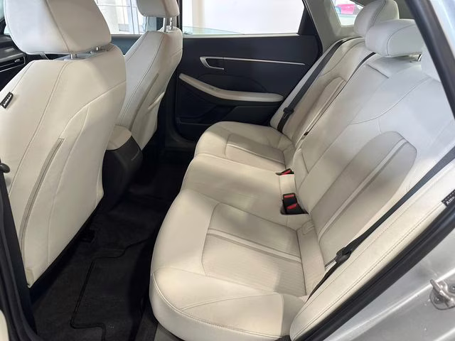 2024 Aero Silver Hyundai Sonata SEL FWD Sedan