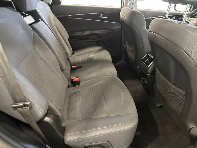 2019 Dragon Brown Kia Sorento LX AWD SUV