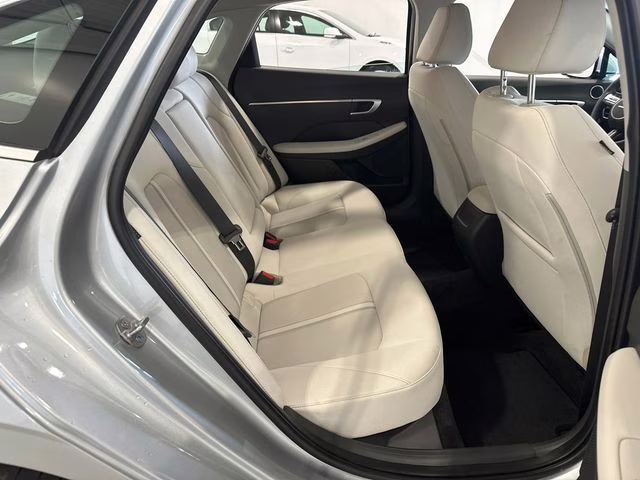 2024 Aero Silver Hyundai Sonata SEL FWD Sedan