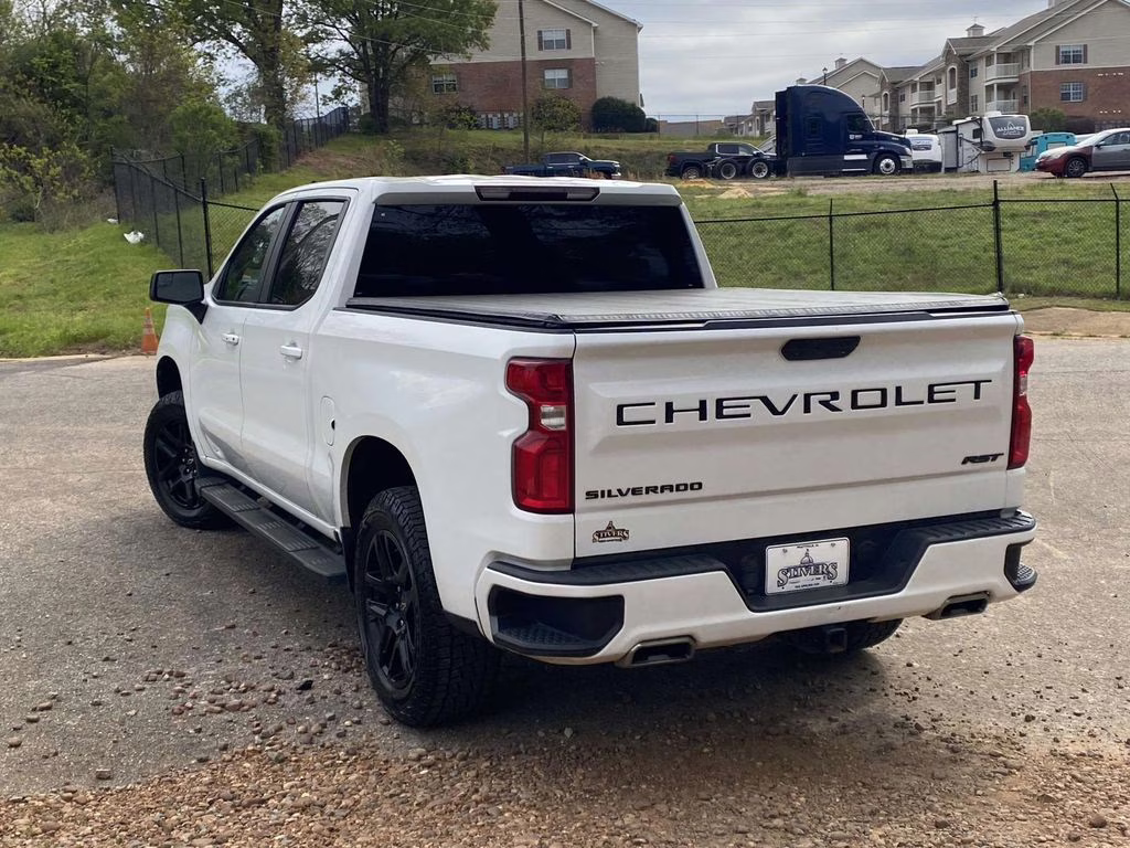 2021 Summit White Chevrolet Silverado 1500 RST 4X4 Truck