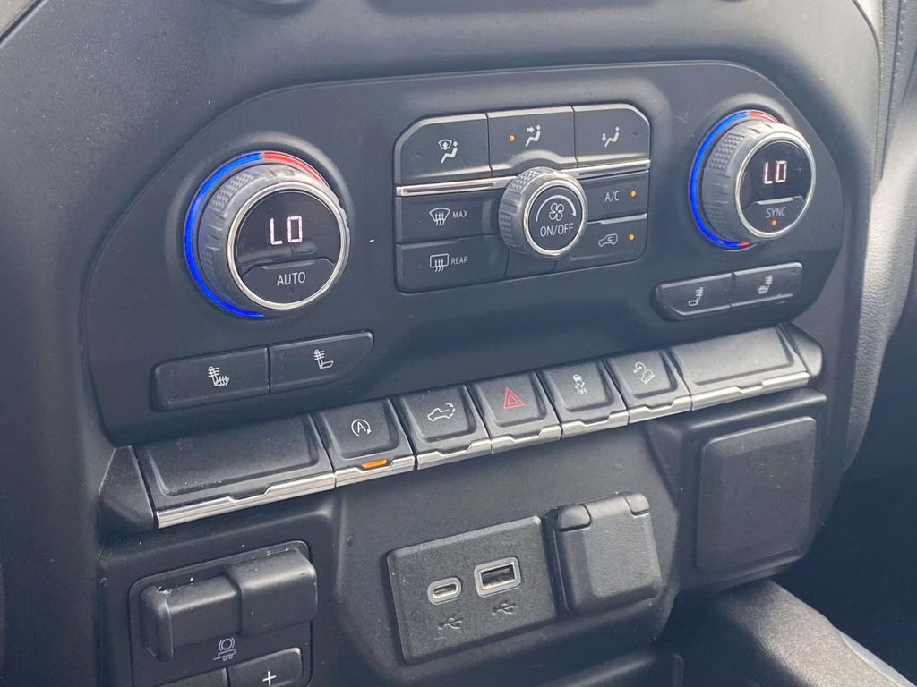 2021 Summit White Chevrolet Silverado 1500 RST 4X4 Truck