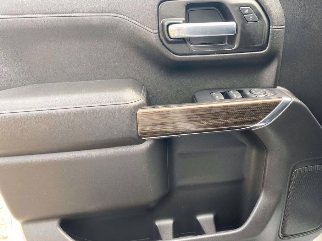 2021 Summit White Chevrolet Silverado 1500 RST 4X4 Truck