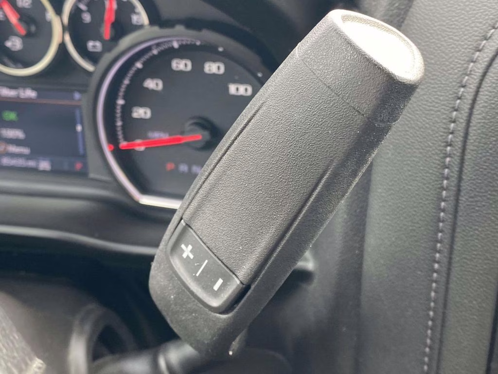 2021 Summit White Chevrolet Silverado 1500 RST 4X4 Truck