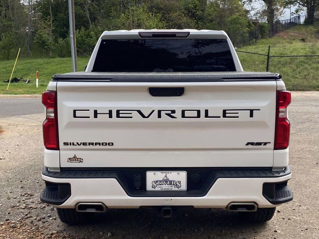 2021 Summit White Chevrolet Silverado 1500 RST 4X4 Truck
