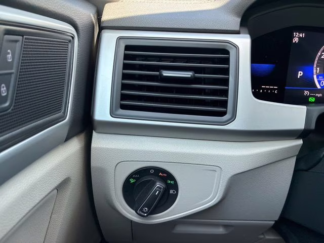 2023 Deep Black Volkswagen Atlas 2.0T SE FWD SUV