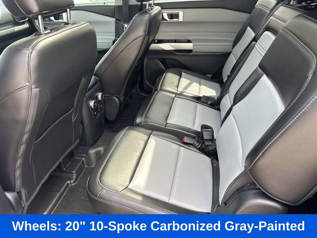 2022 Black Metallic Ford Explorer XLT 4X4 SUV