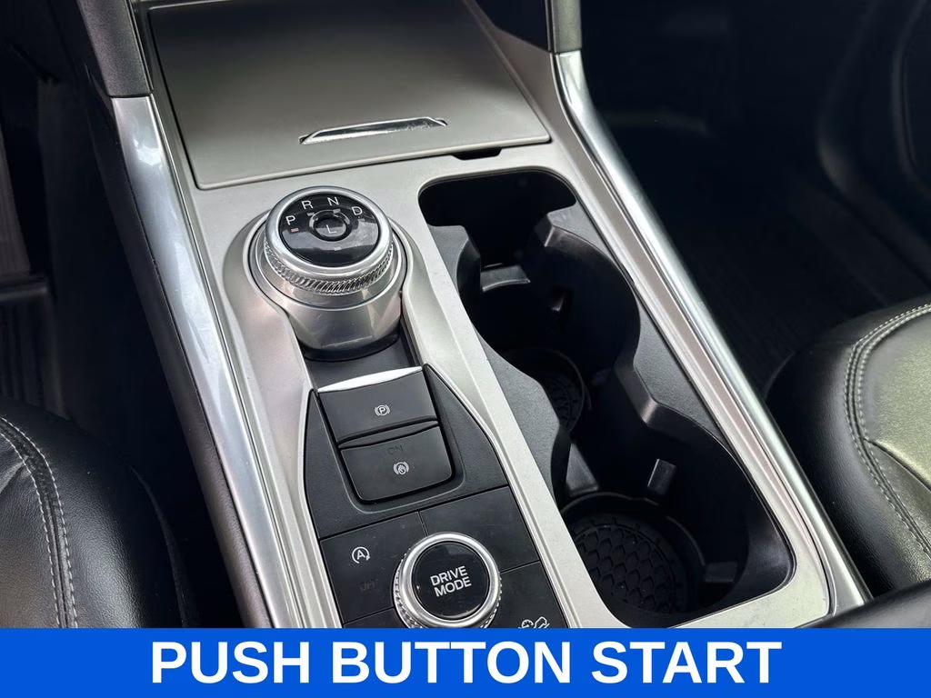 2022 Black Metallic Ford Explorer XLT 4X4 SUV