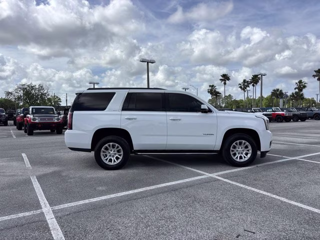 2018 Summit White GMC Yukon SLT 4X4 SUV