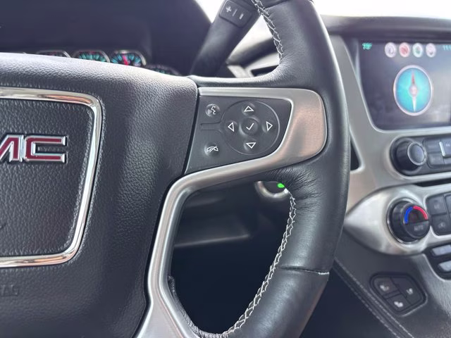 2018 Summit White GMC Yukon SLT 4X4 SUV