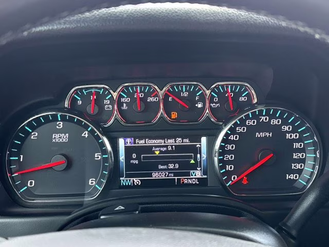 2018 Summit White GMC Yukon SLT 4X4 SUV