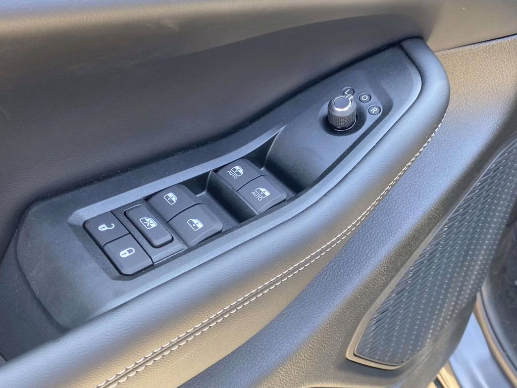 2026 Baltic Gray Metallic Clearcoat Jeep Grand Cherokee Laredo X RWD SUV