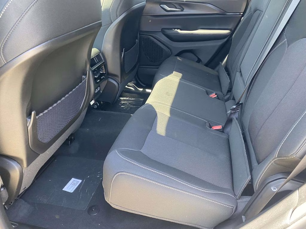 2026 Baltic Gray Metallic Clearcoat Jeep Grand Cherokee Laredo X RWD SUV