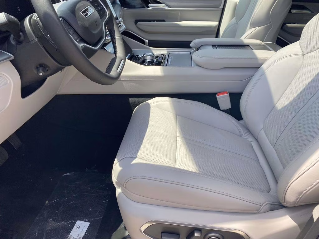 2026 Bright White Clearcoat Jeep Grand Wagoneer L Limited Reserve 4X4 SUV