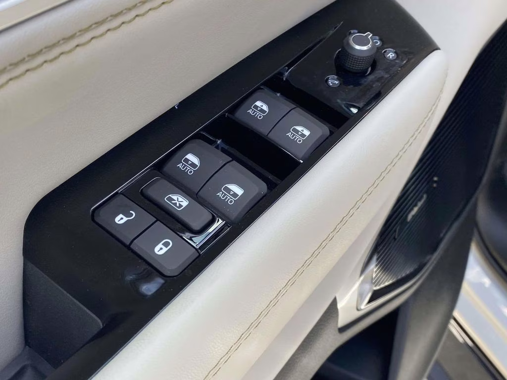 2026 Bright White Clearcoat Jeep Grand Wagoneer L Limited Reserve 4X4 SUV