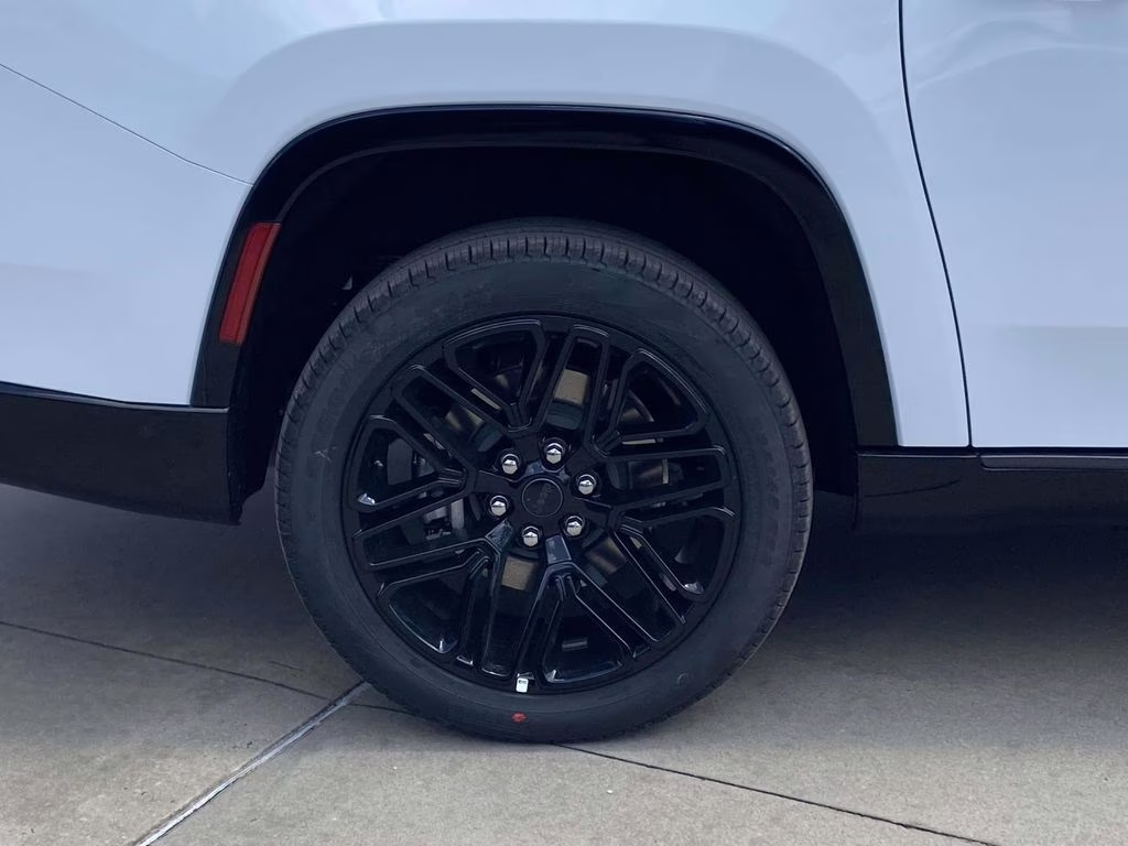 2026 Bright White Clearcoat Jeep Grand Wagoneer L Limited Reserve 4X4 SUV