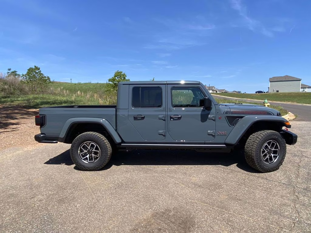 2026 Anvil Clearcoat Jeep Gladiator Shadow Ops 4X4 Truck