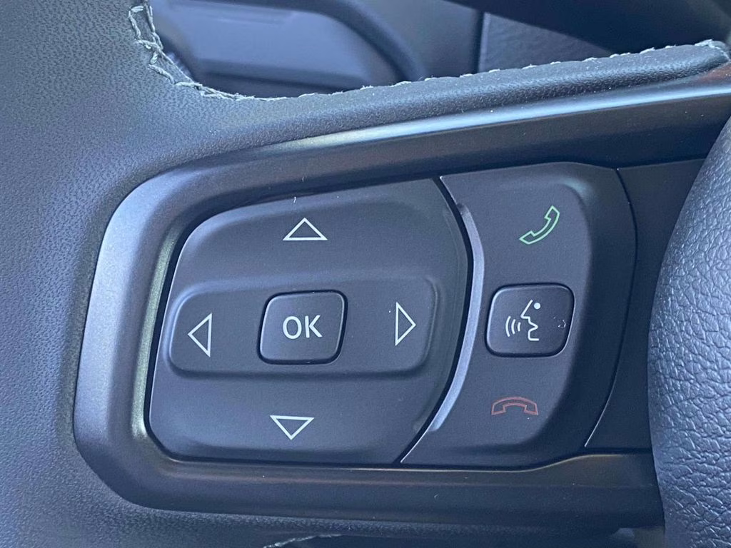 2026 Bright White Clearcoat Jeep Gladiator Rubicon X 4X4 Truck