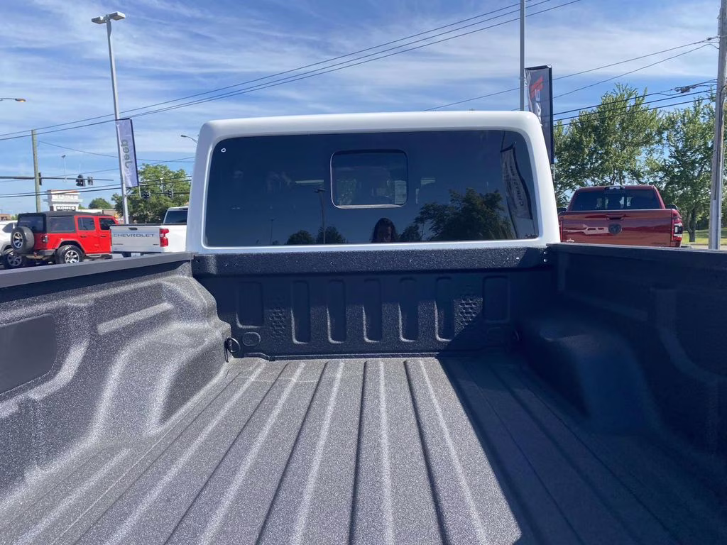 2026 Bright White Clearcoat Jeep Gladiator Rubicon X 4X4 Truck