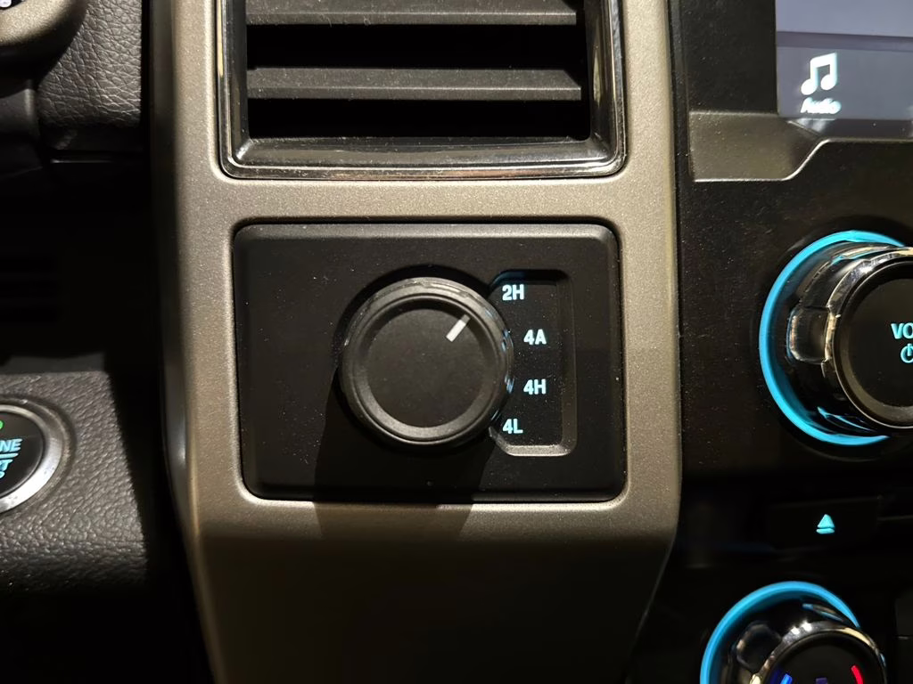 2017 Blue Jeans Metallic Ford F-150 Lariat 4X4 Truck