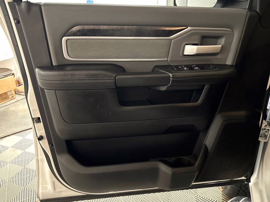 2020 Bright White Clearcoat Ram 2500 Big Horn 4X4 Truck