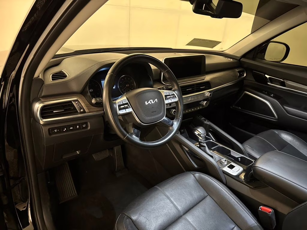 2022 Ebony Black Kia Telluride EX FWD SUV