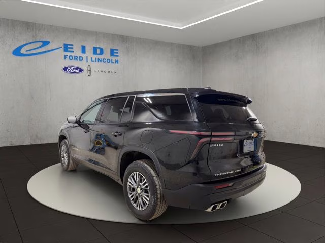 2024 Mosaic Black Metallic Chevrolet Traverse LS AWD SUV
